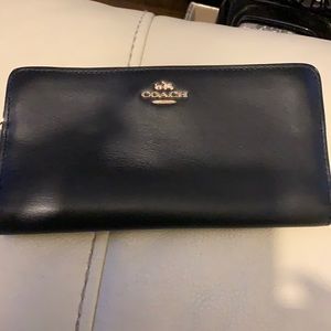 New coach wallet